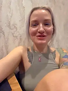 KateMonroe online show from 2, 4, 2026