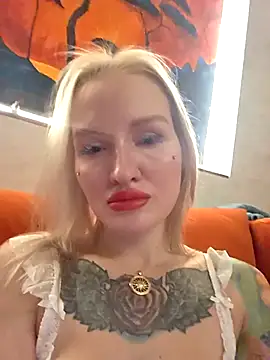 Snapshot of KateMonroe chatting on 20, 11, 2025 KateMonroe online show from 20, 11, 2025