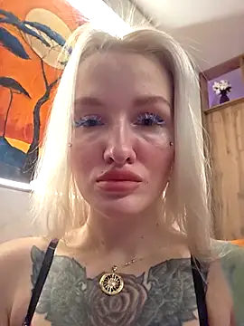 Snapshot of KateMonroe chatting on 18, 11, 2025 KateMonroe online show from 18, 11, 2025