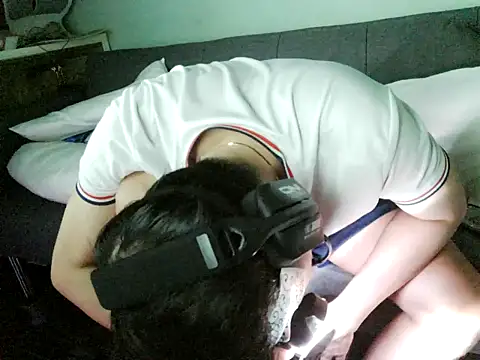 boyhigh1997 online show from 27, 3, 2026