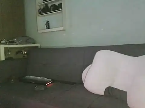 boyhigh1997 online show from 21, 4, 2026