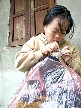 Snapshot of Rioo122 chatting on 17, 11, 2025 Rioo122 online show from 17, 11, 2025