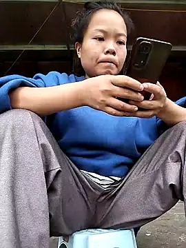 Snapshot of Rioo122 chatting on 29, 10, 2025 Rioo122 online show from 29, 10, 2025