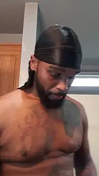 Snapshot of EbonyKing69 chatting on 26, 10, 2025 EbonyKing69 online show from 26, 10, 2025