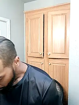 Snapshot of EbonyKing69 chatting on 29, 11, 2025 EbonyKing69 online show from 29, 11, 2025