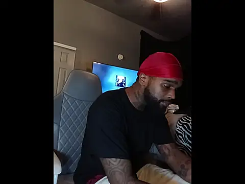 Snapshot of EbonyKing69 chatting on 25, 10, 2025 EbonyKing69 online show from 25, 10, 2025