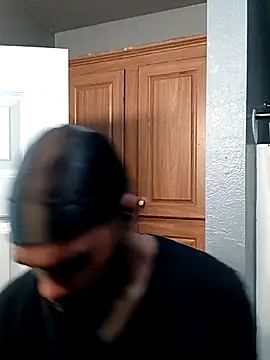 Snapshot of EbonyKing69 chatting on 24, 11, 2025 EbonyKing69 online show from 24, 11, 2025