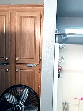 Snapshot of EbonyKing69 chatting on 14, 11, 2025 EbonyKing69 online show from 14, 11, 2025