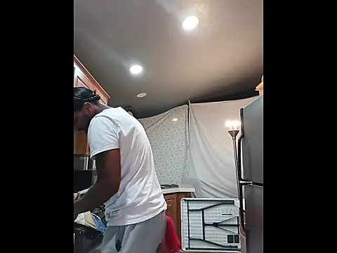 Snapshot of EbonyKing69 chatting on 28, 10, 2025 EbonyKing69 online show from 28, 10, 2025