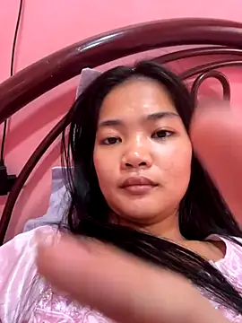 Snapshot of princess_janine chatting on 12, 10, 2025 princess janine online show from 12, 10, 2025