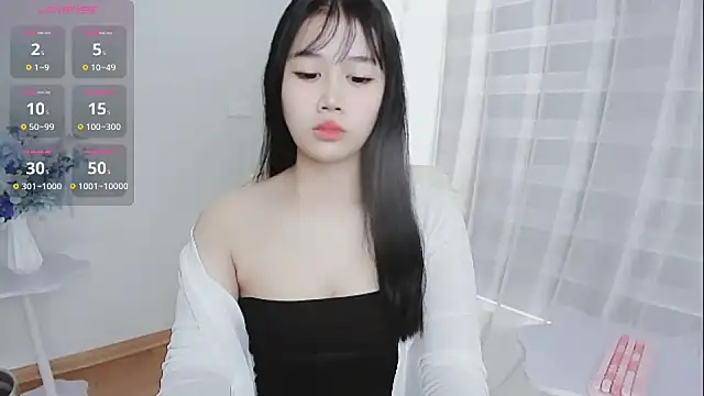 -Rose-Lucky- online show from 3, 10, 2025