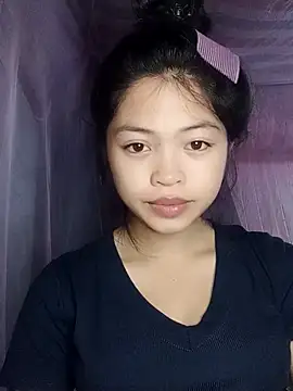 Snapshot of Thy00__ chatting on 23, 10, 2025 Thy00 online show from 23, 10, 2025