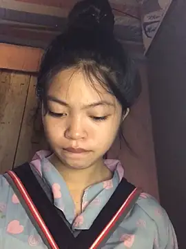 Snapshot of Thy00__ chatting on 13, 10, 2025 Thy00 online show from 13, 10, 2025