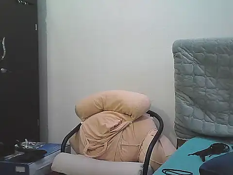 Snapshot of morenocabro10 chatting on 9, 11, 2025 morenocabro10 online show from 9, 11, 2025