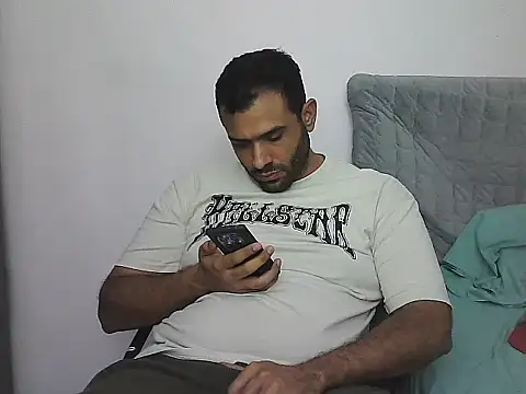 morenocabro10 online show from 24, 2, 2026