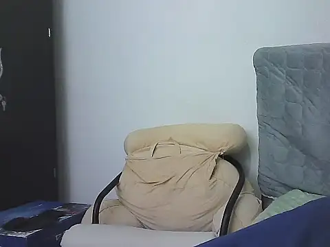 Snapshot of morenocabro10 chatting on 30, 11, 2025 morenocabro10 online show from 30, 11, 2025