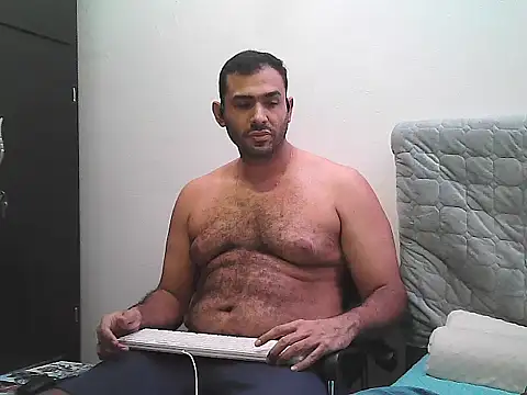 Snapshot of morenocabro10 chatting on 30, 10, 2025 morenocabro10 online show from 30, 10, 2025