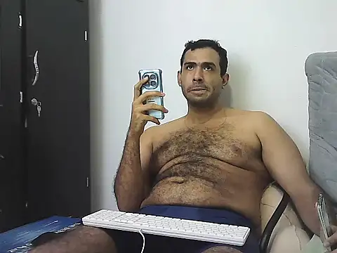 morenocabro10 online show from 4, 12, 2025