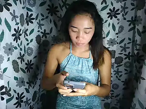 Virgen christine01 online show from 21, 4, 2026