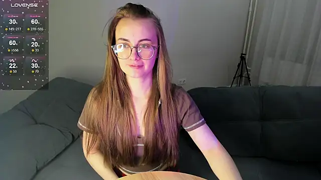 MewStella online show from 8, 10, 2025