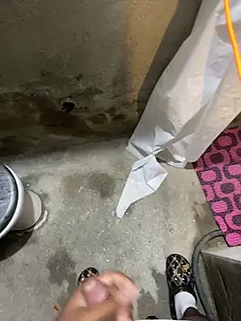 Snapshot of Preto_Diamamte chatting on 19, 12, 2025 Preto Diamamte online show from 19, 12, 2025