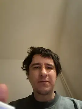 hugecock4u1990 online show from 13, 1, 2026