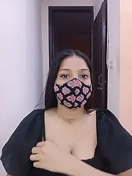 Snapshot of Cute_Rakhi8 chatting on 21, 7, 2026 Cute Rakhi8 online show from 21, 7, 2026