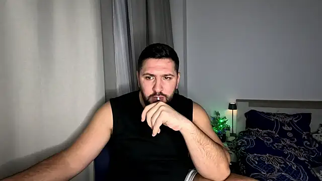 Gold Alpha Boy online show from 14, 12, 2025