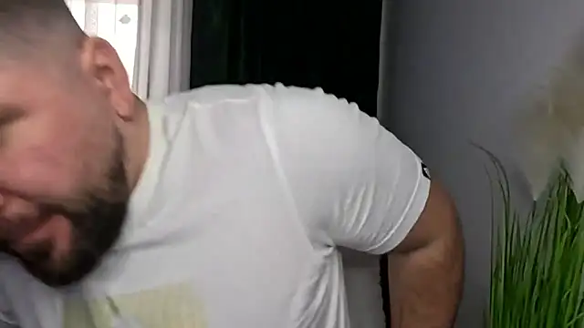 Gold Alpha Boy online show from 30, 3, 2026