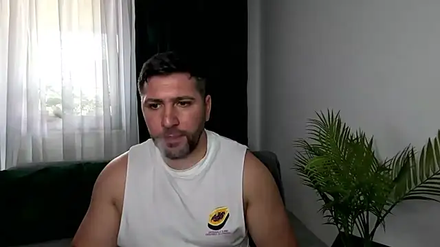 Snapshot of Gold_Alpha_Boy chatting on 19, 5, 2026 Gold Alpha Boy online show from 19, 5, 2026
