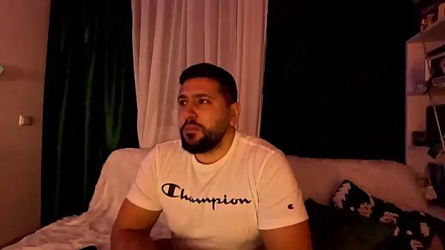 Gold Alpha Boy online show from 16, 12, 2025