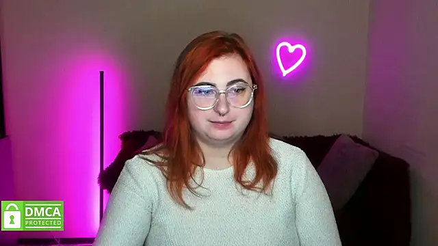 Alicia love00 online show from 6, 11, 2025