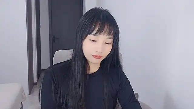 Lisa-3333 online show from 1, 11, 2025