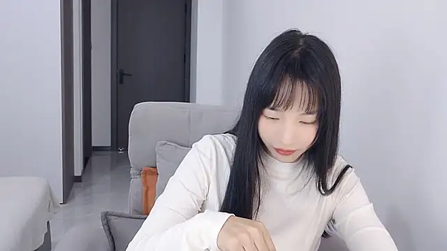 Lisa-3333 online show from 4, 11, 2025