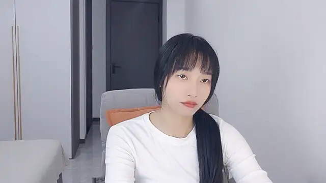 Lisa-3333 online show from 15, 11, 2025