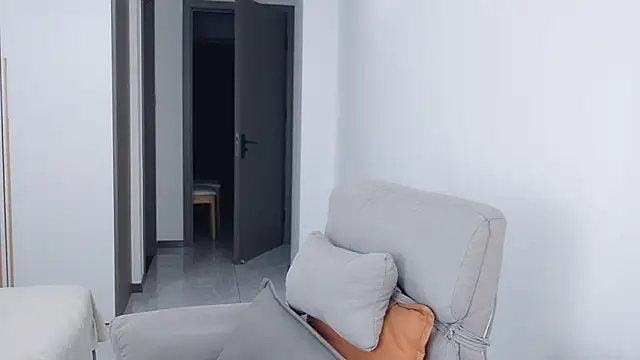 Lisa-3333 online show from 16, 10, 2025