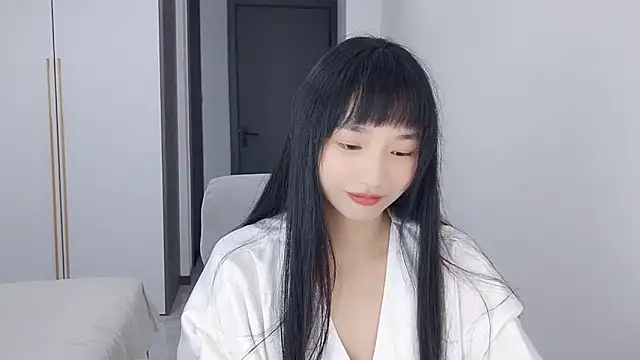 Lisa-3333 online show from 13, 10, 2025