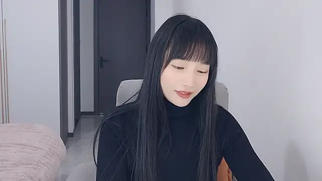 Lisa-3333 online show from 5, 12, 2025