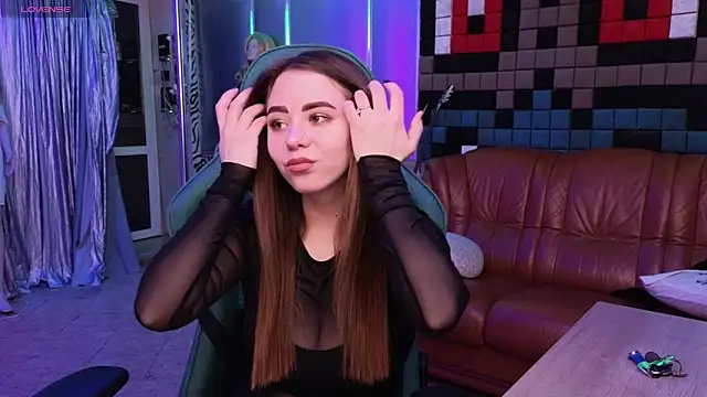 IvoryWood  online show from 29, 11, 2025