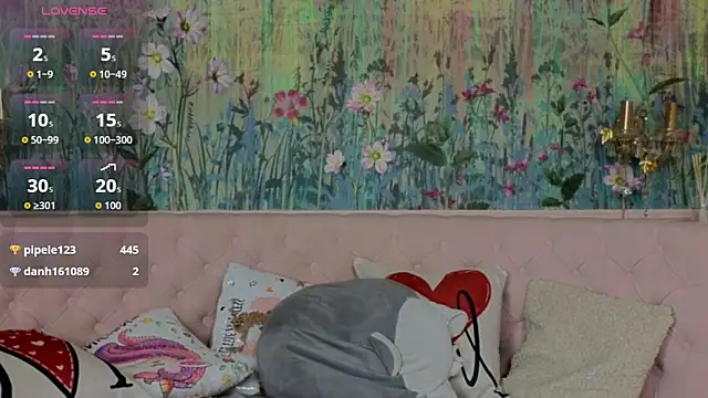 IvoryWood  online show from 15, 4, 2026