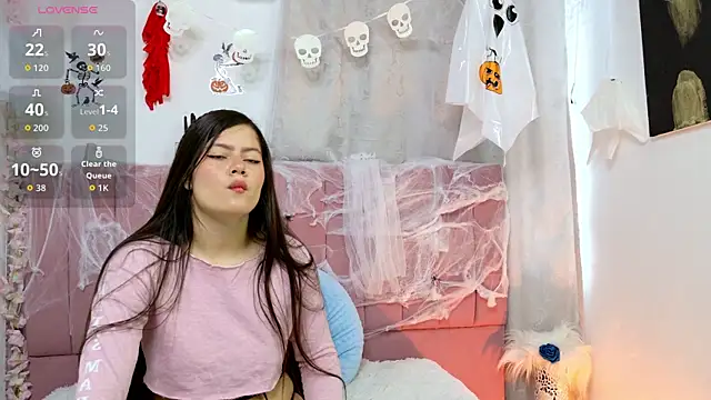 Snapshot of sukilove18 chatting on 21, 10, 2025 sukilove18 online show from 21, 10, 2025