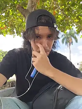 Luxx 14 online show from 2, 4, 2026