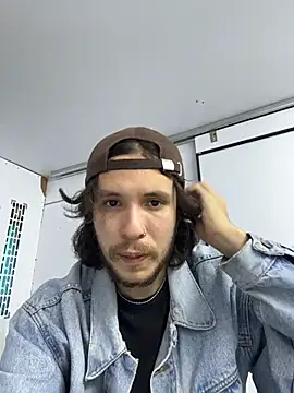 Luxx 14 online show from 31, 10, 2025