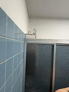 Luxx 14 online show from 16, 2, 2026