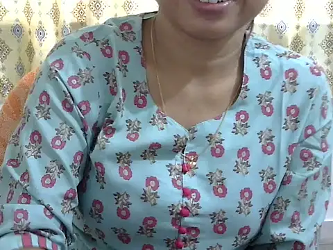 CHAMELI4747 online show from 21, 3, 2026