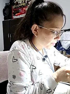 Isabella5 Brown  online show from 30, 10, 2025