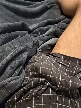 Gayboy23200 online show from 24, 3, 2026