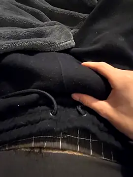 Gayboy23200 online show from 22, 3, 2026