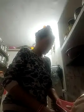 ISHANI-SINGH online show from 5, 2, 2026