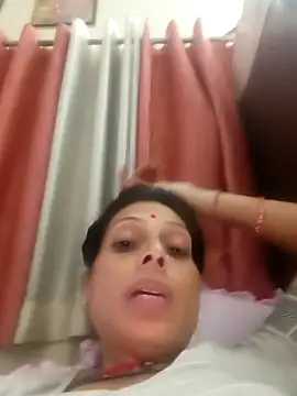 ISHANI-SINGH online show from 6, 4, 2026